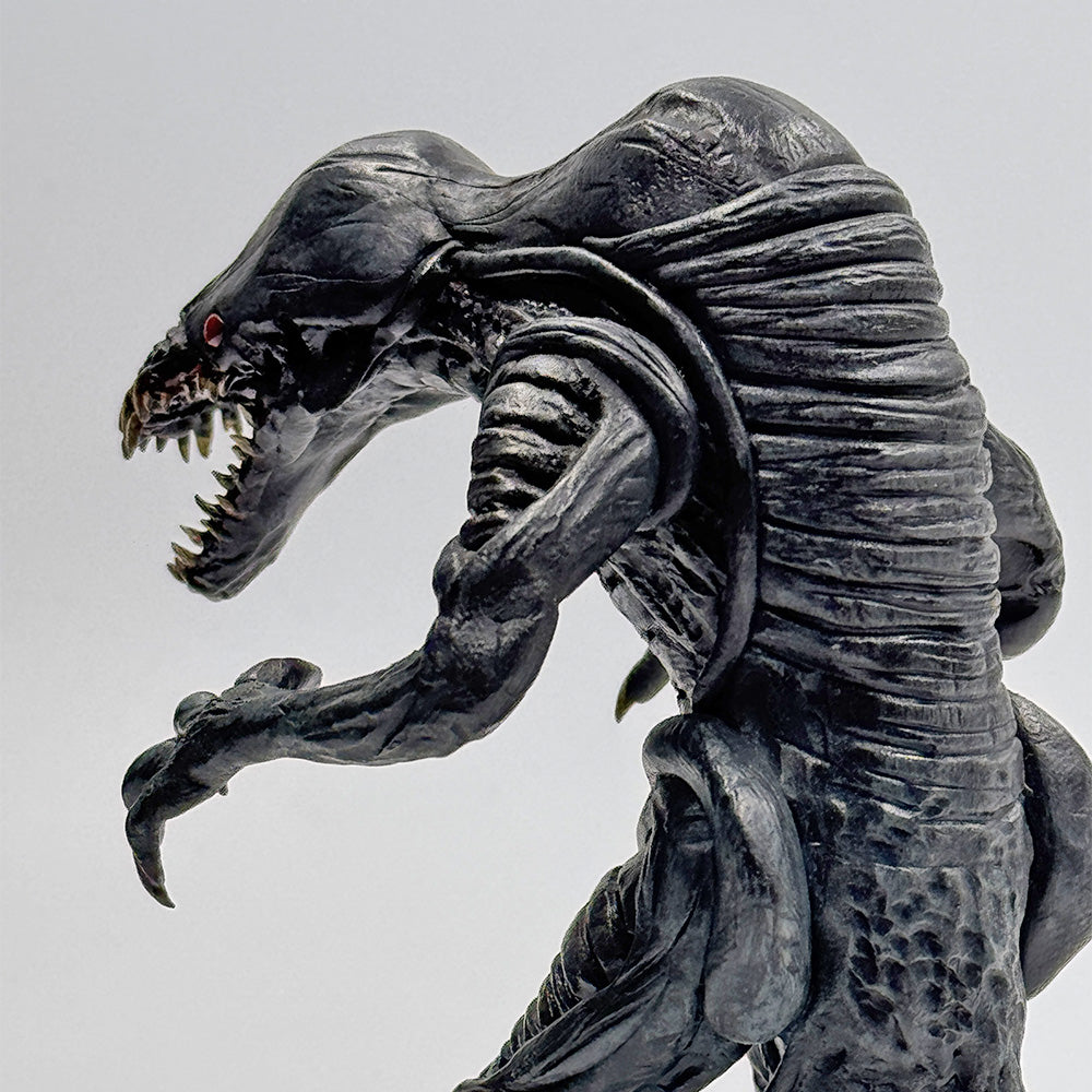 Ardent Xeno 'The Creature' Sculpture